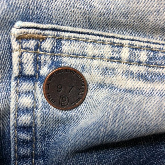 31/32 Mens Buffalo Straight Stretch Light Wash - Picture 10 of 11